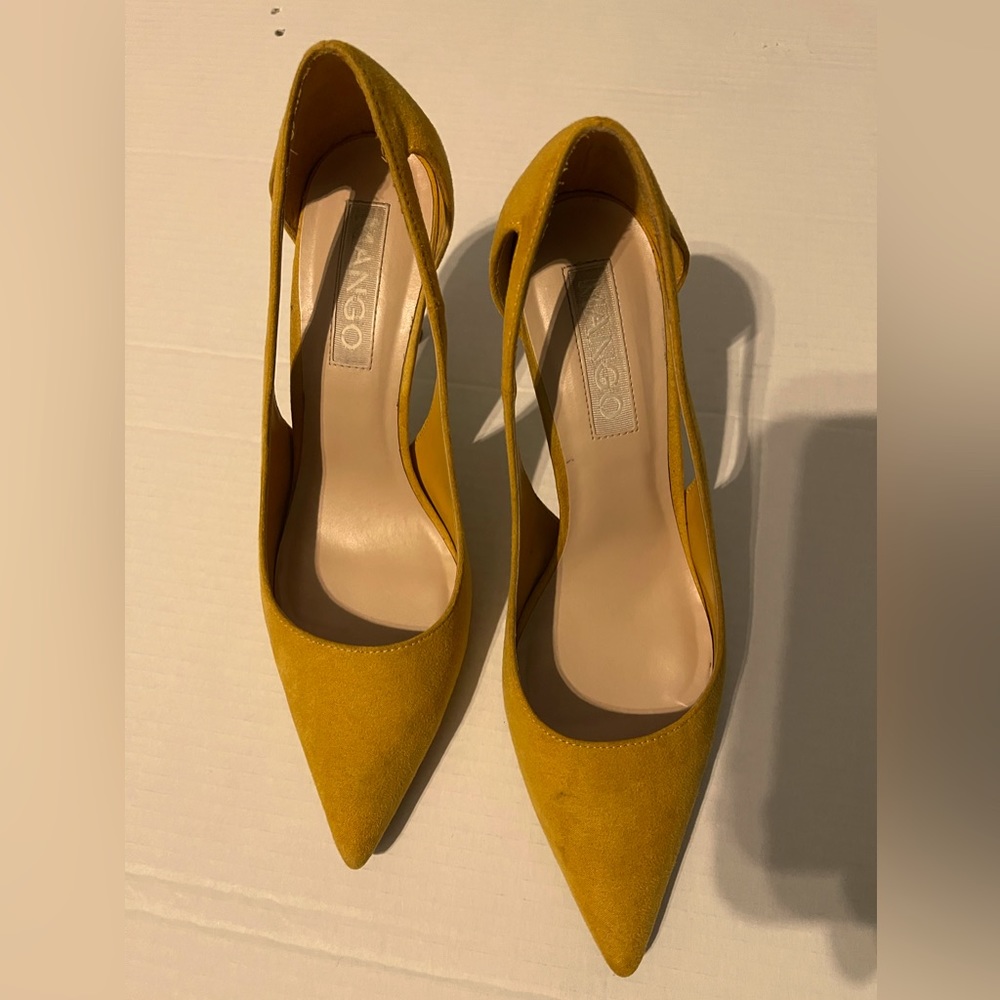 Mango brand shoes